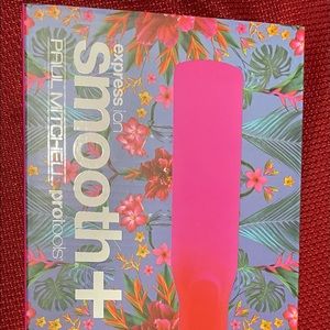 Paul Mitchell pink flat iron 1.25”